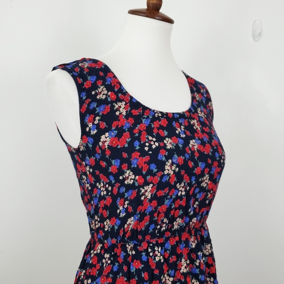 Forever 21 Floral Criss Cross Back Tunic - Picture 7 of 13